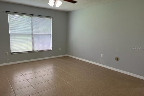 House in Kissimmee, Florida 3 bedrooms, 123.47 sq.m. № 1912454 - photo 2