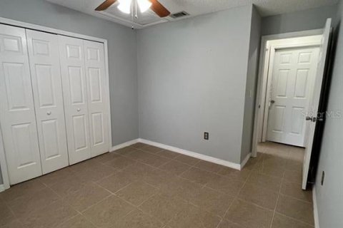House in Kissimmee, Florida 3 bedrooms, 123.47 sq.m. № 1912454 - photo 3
