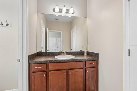 House in Wesley Chapel, Florida 4 bedrooms, 206.06 sq.m. № 2198207 - photo 28