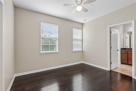 House in Wesley Chapel, Florida 4 bedrooms, 206.06 sq.m. № 2198207 - photo 23