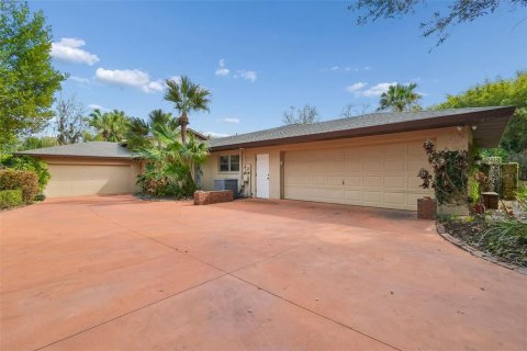 Casa en venta en Lakeland, Florida, 4 dormitorios, 350.8 m2 № 2115006 - foto 4