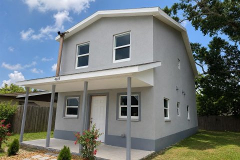 House in Holiday, Florida 4 bedrooms, 144 sq.m. № 2225668 - photo 6