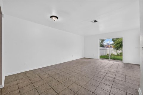 Купить коммерческую недвижимость в Орландо, Флорида 196.21м2, № 2321574 - фото 28