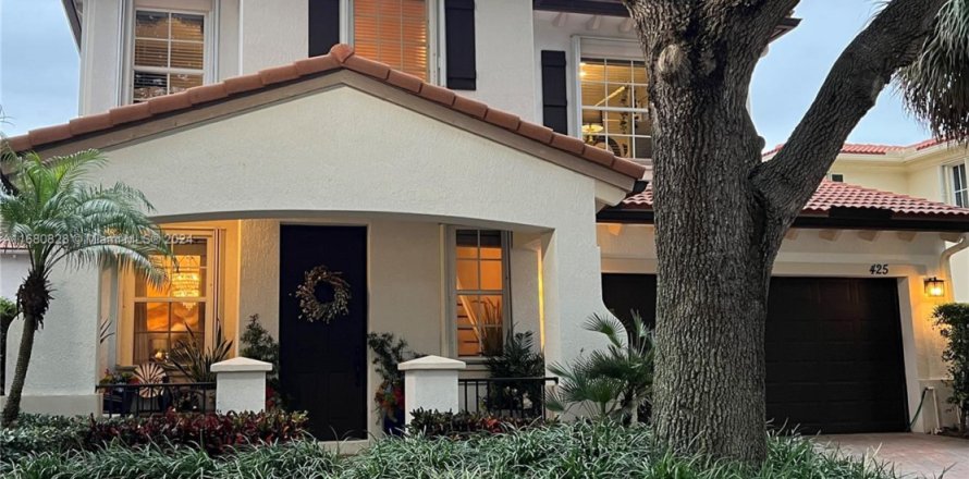 House in Palm Beach Gardens, Florida 3 bedrooms, 174.38 sq.m. № 1764257