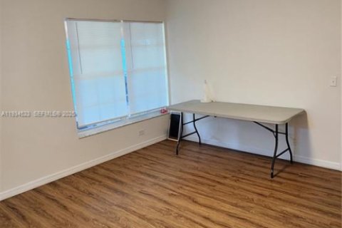 Apartamento en alquiler en Lake Worth, Florida, 3 dormitorios, 189.52 m2 № 1992909 - foto 25