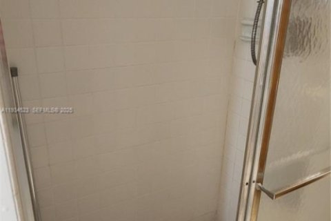 Apartamento en alquiler en Lake Worth, Florida, 3 dormitorios, 189.52 m2 № 1992909 - foto 28