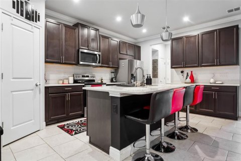Touwnhouse à louer à Lutz, Floride: 3 chambres, 159.14 m2 № 2142965 - photo 6