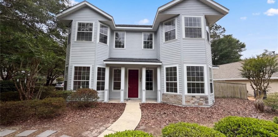 Villa ou maison à Gainesville, Floride 3 chambres, 207.64 m2 № 2116135