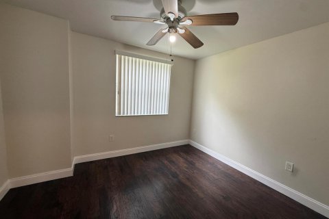 Townhouse in Sunrise, Florida 2 bedrooms, 97.55 sq.m. № 2381648 - photo 16