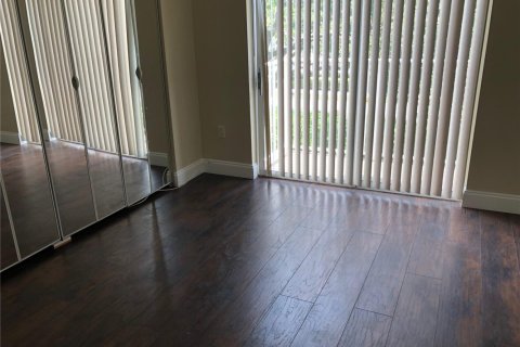 Townhouse in Sunrise, Florida 2 bedrooms, 97.55 sq.m. № 2381648 - photo 13