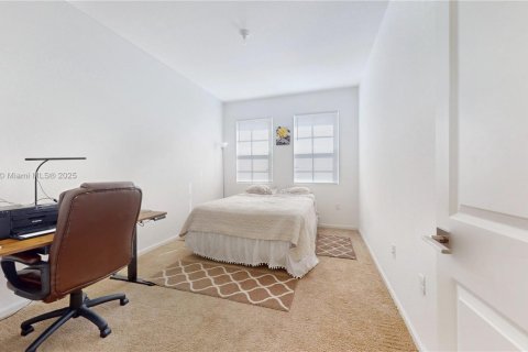 Touwnhouse à vendre à Homestead, Floride: 4 chambres, 178 m2 № 1928908 - photo 16