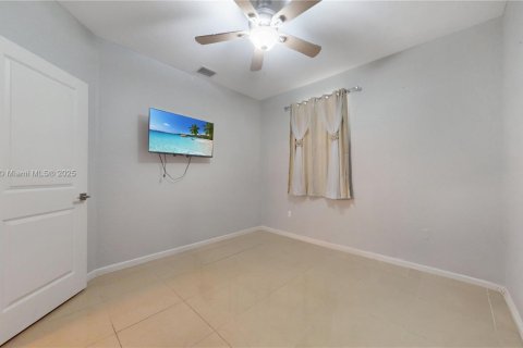 Touwnhouse à vendre à Homestead, Floride: 4 chambres, 178 m2 № 1928908 - photo 19
