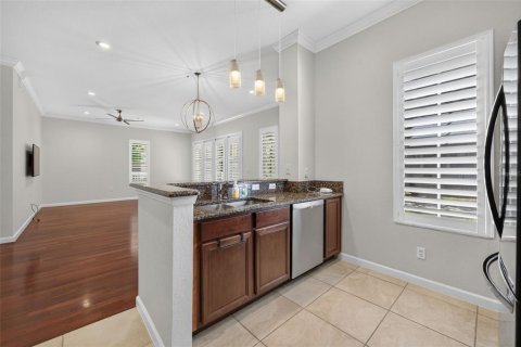Copropriété à vendre à Orlando, Floride: 3 chambres, 154.96 m2 № 2399259 - photo 10