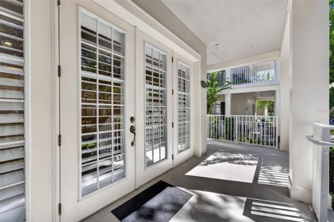 Copropriété à vendre à Orlando, Floride: 3 chambres, 154.96 m2 № 2399259 - photo 4