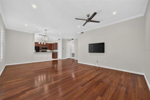 Copropriété à vendre à Orlando, Floride: 3 chambres, 154.96 m2 № 2399259 - photo 6