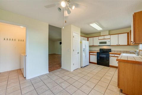 Casa en venta en Lake Mary, Florida, 4 dormitorios, 163.32 m2 № 2215598 - foto 22