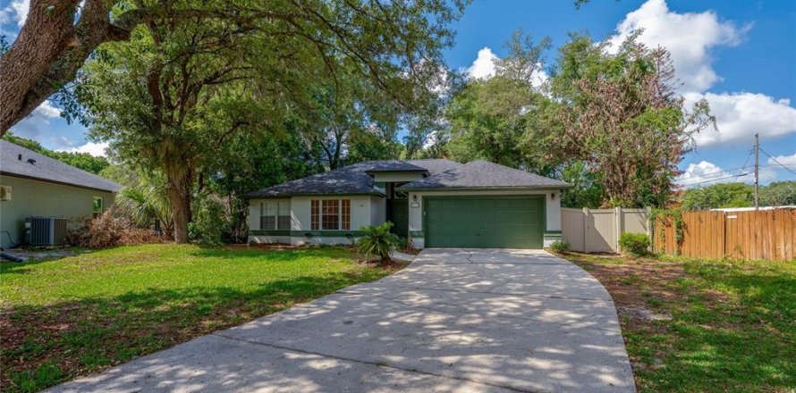 Casa en Lake Mary, Florida 4 dormitorios, 163.32 m2 № 2215598