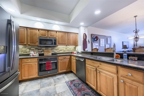 Condo in Punta Gorda, Florida, 3 bedrooms № 2235034 - photo 12