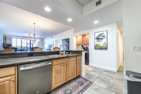 Condo in Punta Gorda, Florida, 3 bedrooms № 2235034 - photo 14