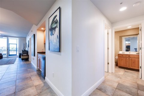 Condo in Punta Gorda, Florida, 3 bedrooms № 2235034 - photo 15