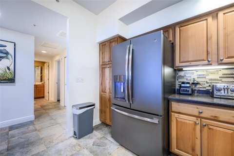 Condo in Punta Gorda, Florida, 3 bedrooms № 2235034 - photo 13