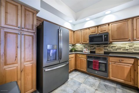 Condo in Punta Gorda, Florida, 3 bedrooms № 2235034 - photo 11