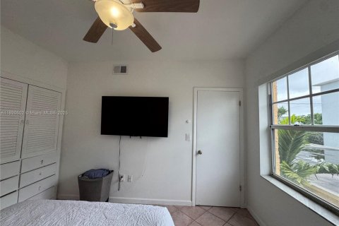 Copropriété à vendre à Miami Beach, Floride: 2 chambres, 63.17 m2 № 1943383 - photo 9