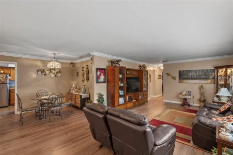 Condominio en venta en Leesburg, Florida, 3 dormitorios, 131.27 m2 № 1628214 - foto 4