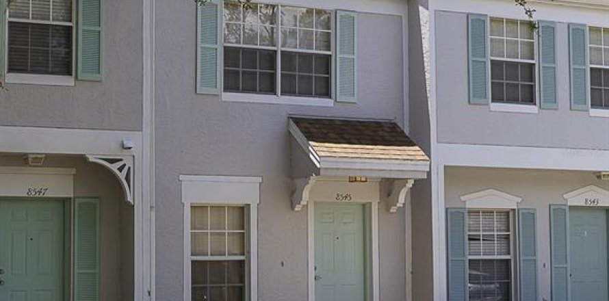 Adosado en Tampa, Florida 2 dormitorios, 107.02 m2 № 1804037