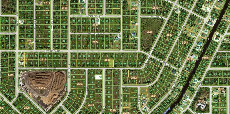 Land in Port Charlotte, Florida № 2235239