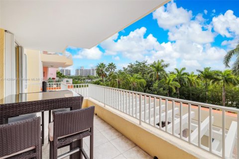 Condo in Key Biscayne, Florida, 3 bedrooms  № 1697951 - photo 15