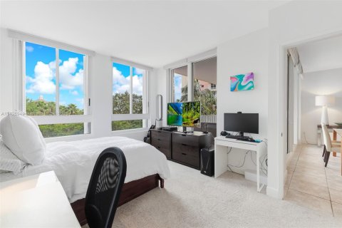 Condo in Key Biscayne, Florida, 3 bedrooms  № 1697951 - photo 9