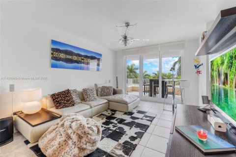 Condo in Key Biscayne, Florida, 3 bedrooms  № 1697951 - photo 2