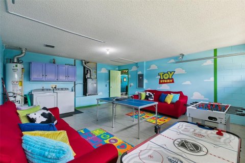 House in Kissimmee, Florida 4 bedrooms, 166.39 sq.m. № 2424188 - photo 23