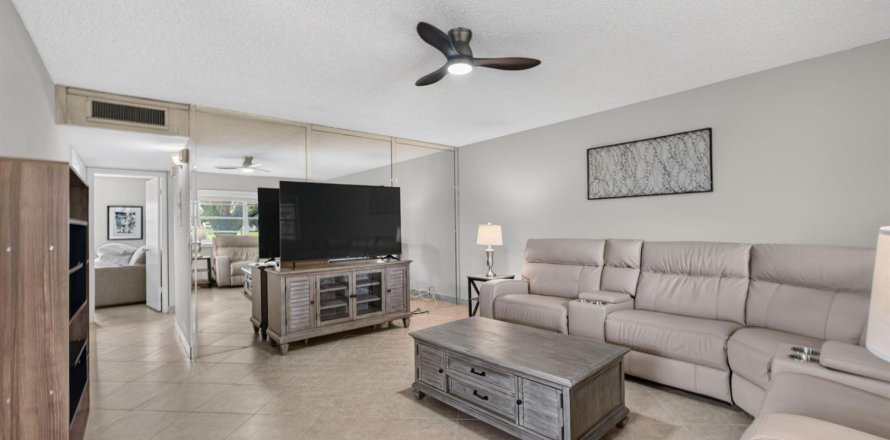 Condo in Delray Beach, Florida, 2 bedrooms № 2172357