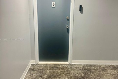 Купить кондоминиум в Авентура, Флорида 2 спальни, 101.82м2, № 1832473 - фото 21