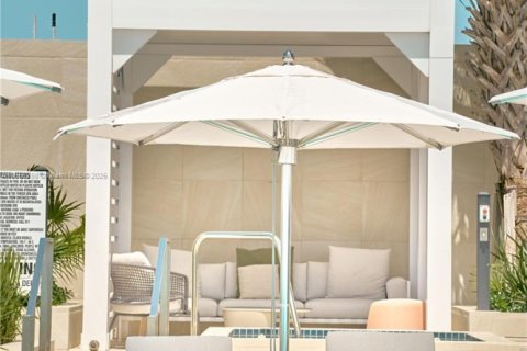 Condominio en venta en Miami, Florida, 7 dormitorios, 1845.78 m2 № 2012876 - foto 29