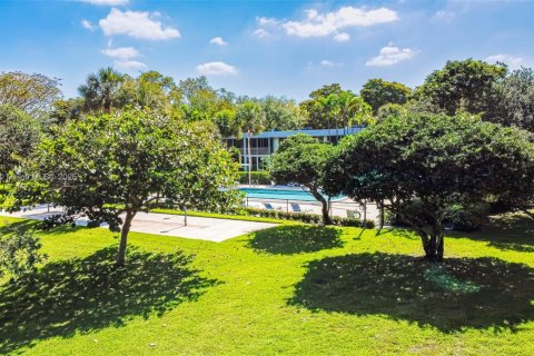 Купить кондоминиум в Помпано-Бич, Флорида 3 спальни, 150.5м2, № 1958604 - фото 18