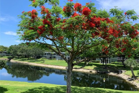 Купить кондоминиум в Помпано-Бич, Флорида 3 спальни, 150.5м2, № 1958604 - фото 7
