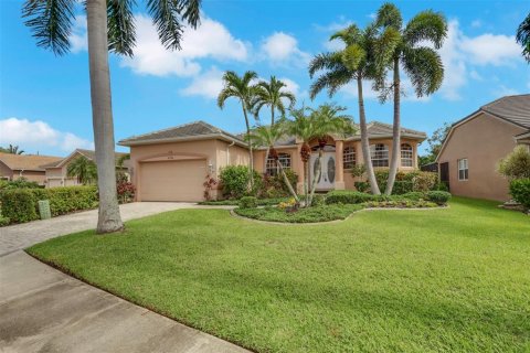 House in Fort Myers, Florida 3 bedrooms, 175.12 sq.m. № 2299413