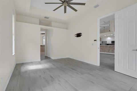 Villa ou maison à vendre à Fort Myers, Floride: 3 chambres, 175.12 m2 № 2299413 - photo 18
