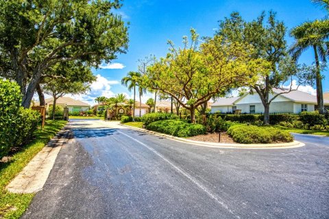 Villa ou maison à vendre à Fort Myers, Floride: 3 chambres, 175.12 m2 № 2299413 - photo 27