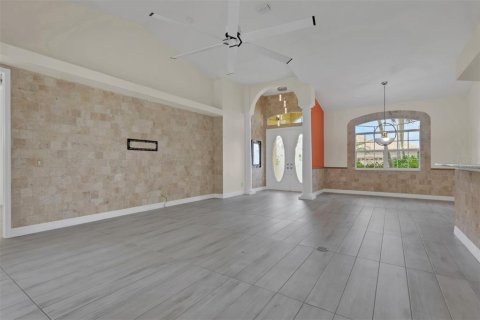 Villa ou maison à vendre à Fort Myers, Floride: 3 chambres, 175.12 m2 № 2299413 - photo 8