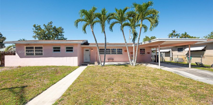 Casa en Hialeah, Florida 2 dormitorios, 110.55 m2 № 2033470