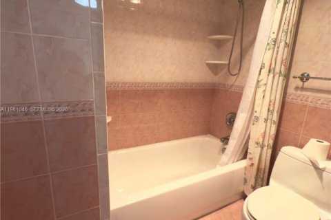Copropriété à louer à Aventura, Floride: 2 chambres, 106.19 m2 № 2079874 - photo 21