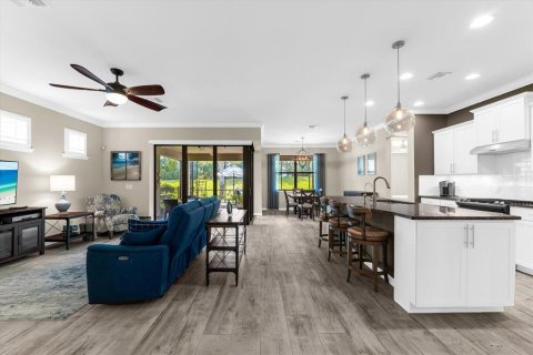 Casa en venta en Lakewood Ranch, Florida, 2 dormitorios, 171.96 m2 № 1915982 - foto 11