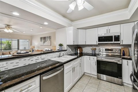 Touwnhouse à vendre à Clearwater, Floride: 4 chambres, 255.11 m2 № 1904085 - photo 19