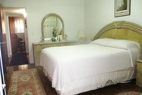 Condominio en venta en Kenneth City, Florida, 2 dormitorios, 81.29 m2 № 1777981 - foto 19