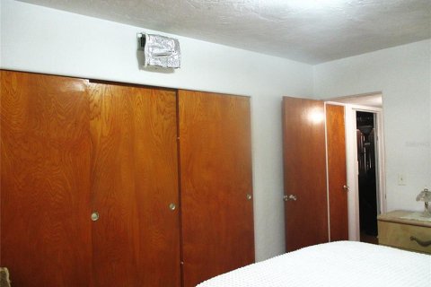 Condominio en venta en Kenneth City, Florida, 2 dormitorios, 81.29 m2 № 1777981 - foto 18