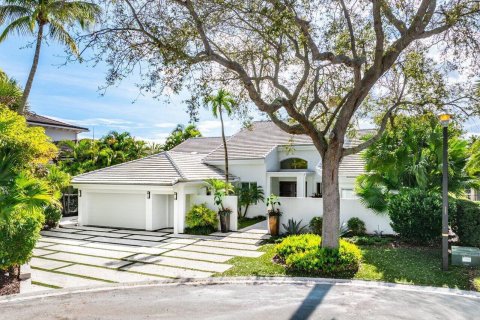 House in Jupiter, Florida 3 bedrooms, 267.84 sq.m. № 2253033 - photo 4